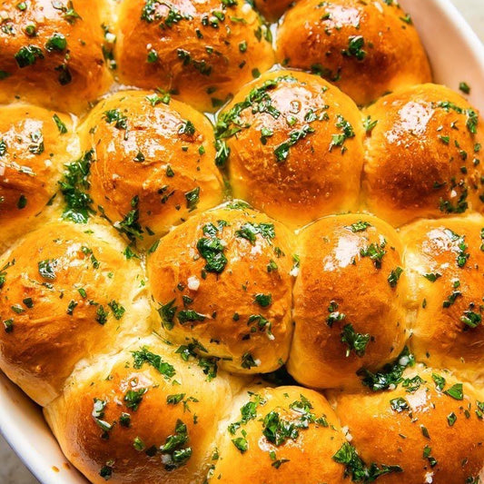Garlic & Dill Buns (Eastern European)