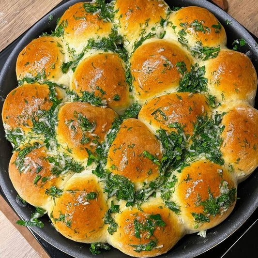 Bread Rolls with Dill & Garlic